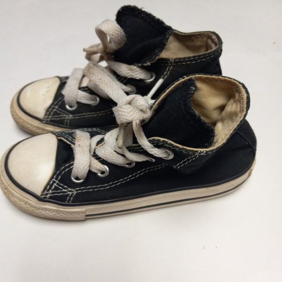 Childs Classic Converse All Stars - Picture 2 of 4